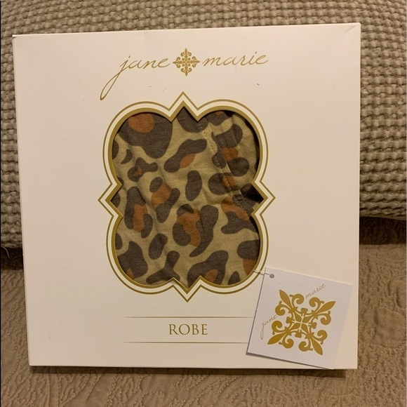 June Marie Other - NEW adorable Animal Print Robe. Wrap around. Does not photograph well. 🫤 Soft